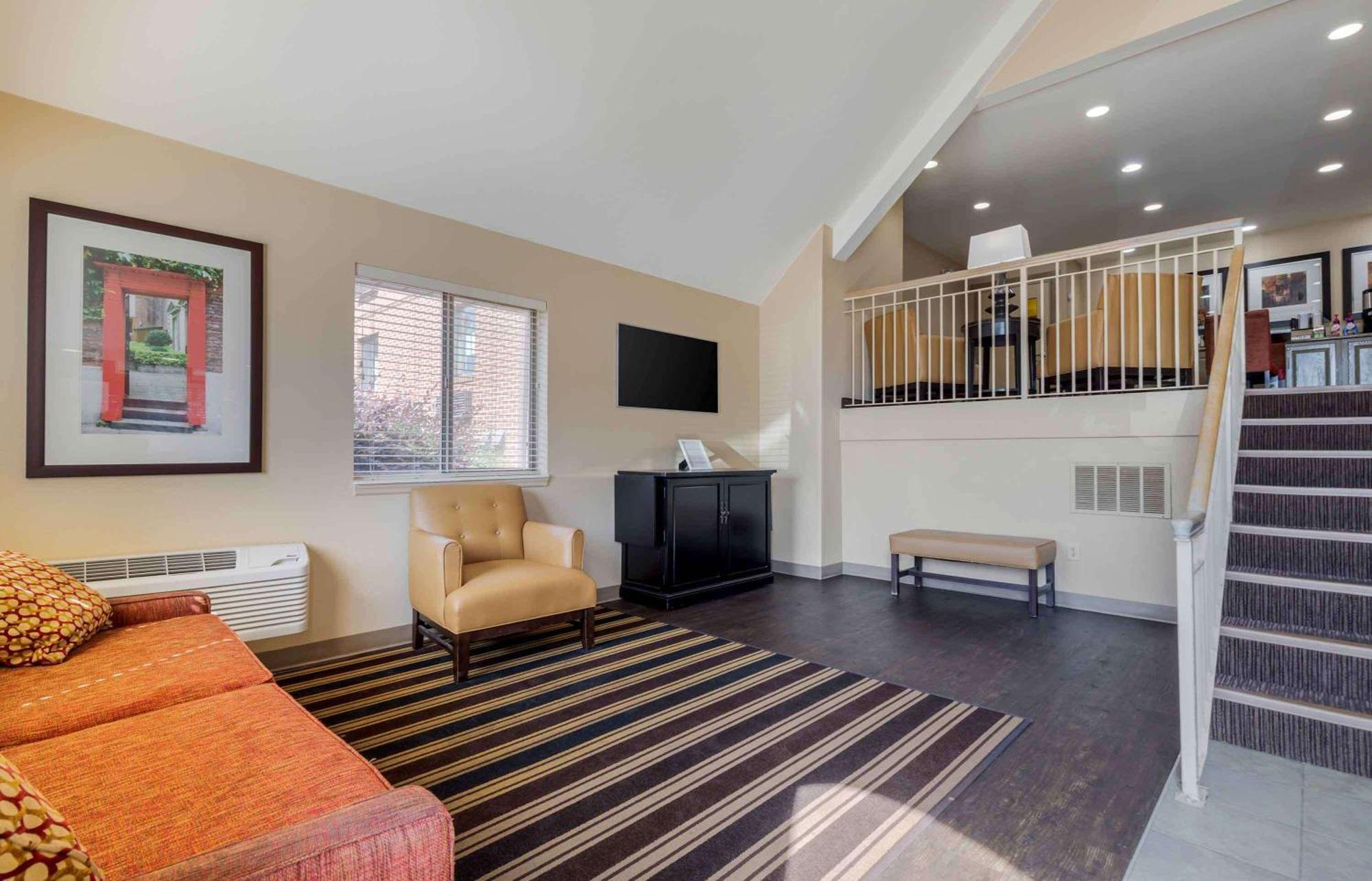 Extended Stay America Select Suites - Greenville - Haywood Mall Exteriör bild