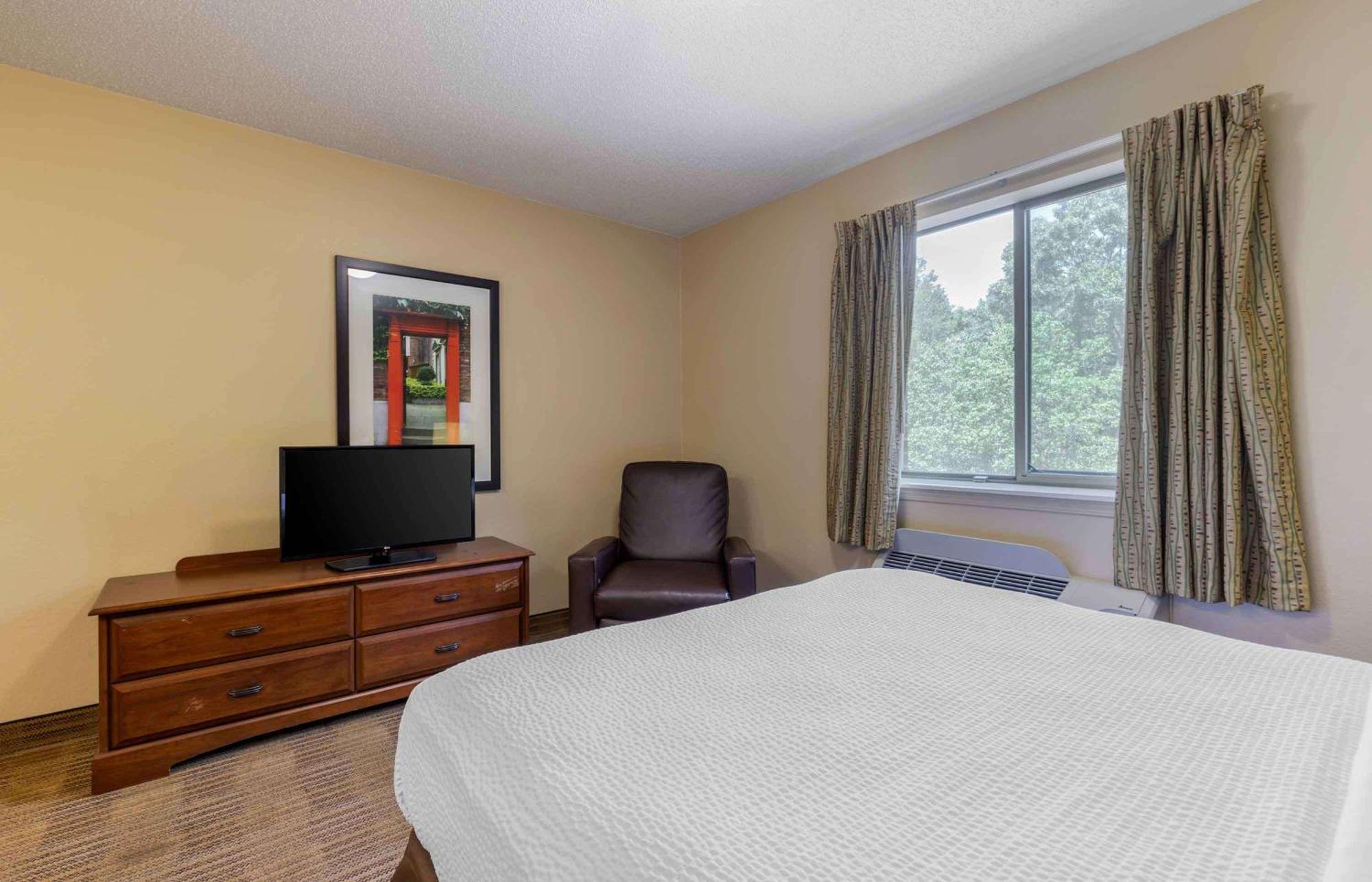 Extended Stay America Select Suites - Greenville - Haywood Mall Exteriör bild